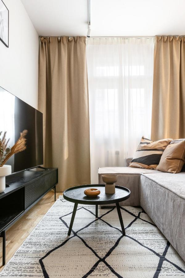Turnkey I Republic Square Apartments Praha Bagian luar foto