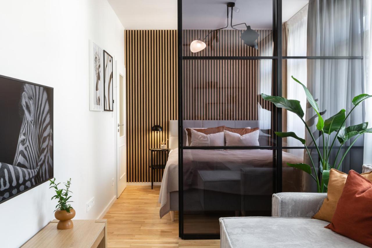 Turnkey I Republic Square Apartments Praha Bagian luar foto
