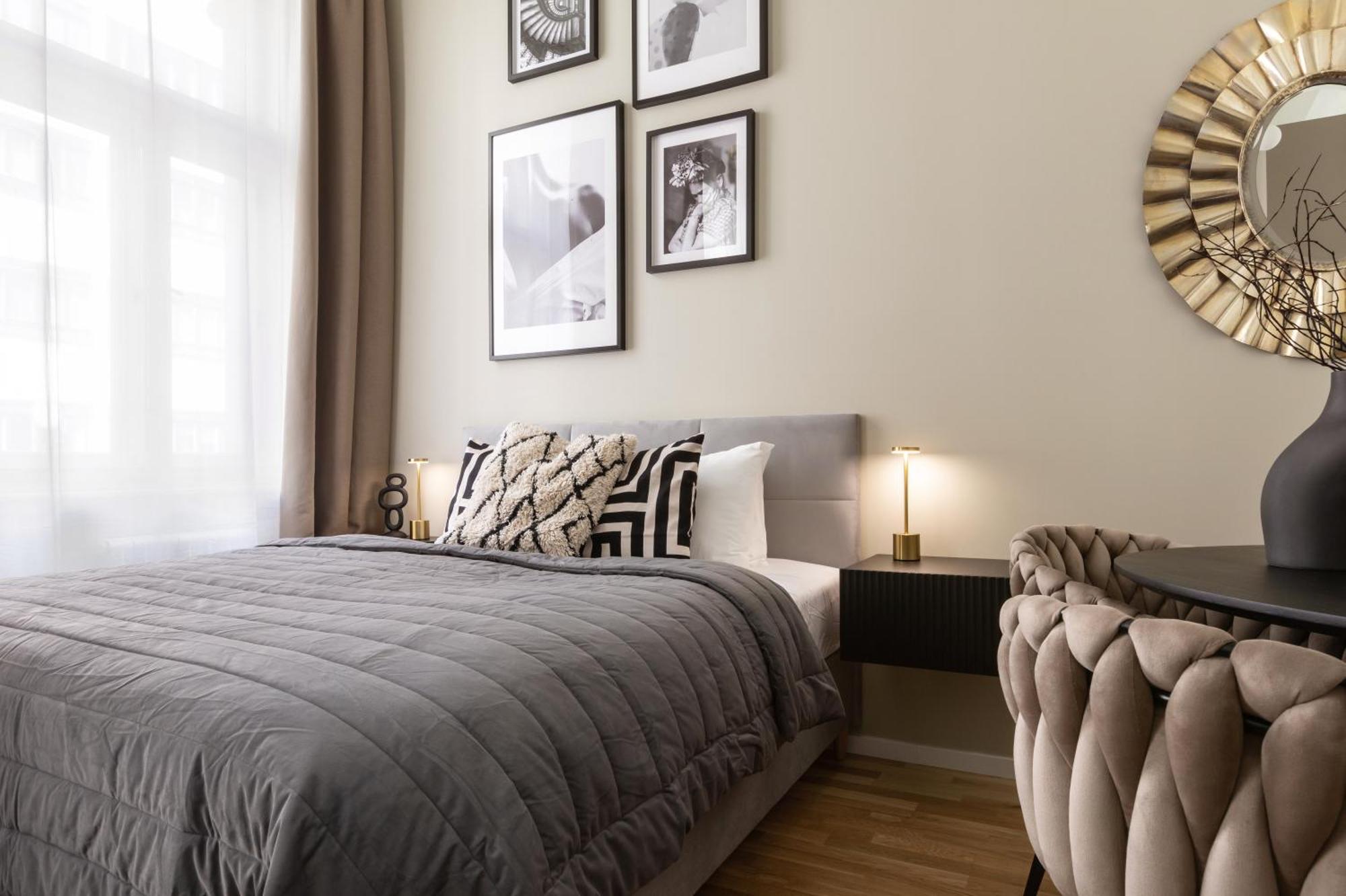 Turnkey I Republic Square Apartments Praha Ruang foto